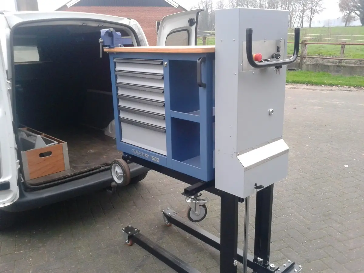 APM_Compactlift_Compactlift_20150303185615_1